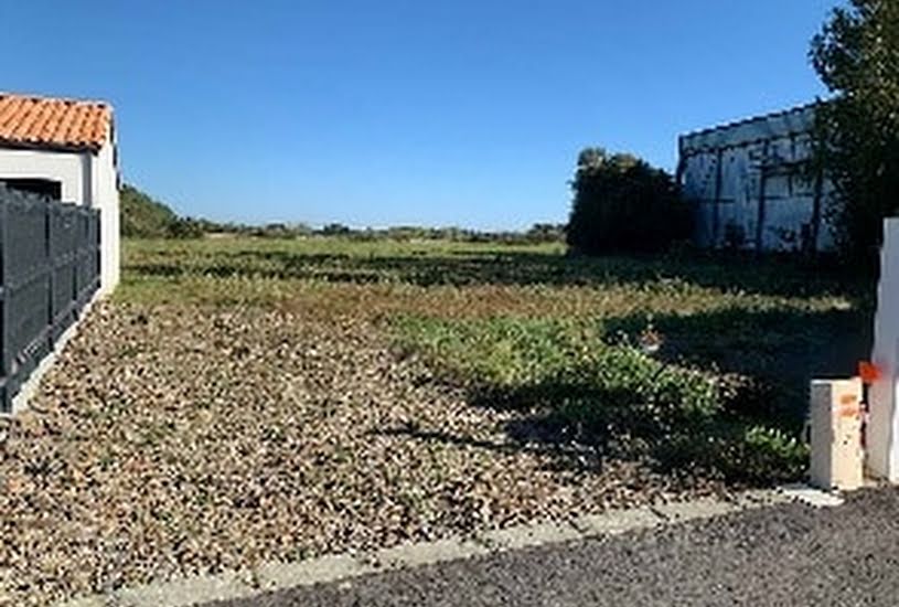  Vente Terrain à bâtir - 500m² à Saint-Gilles-Croix-de-Vie (85800) 