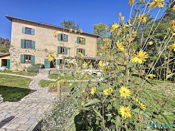 maison à Chambost-Longessaigne (69)