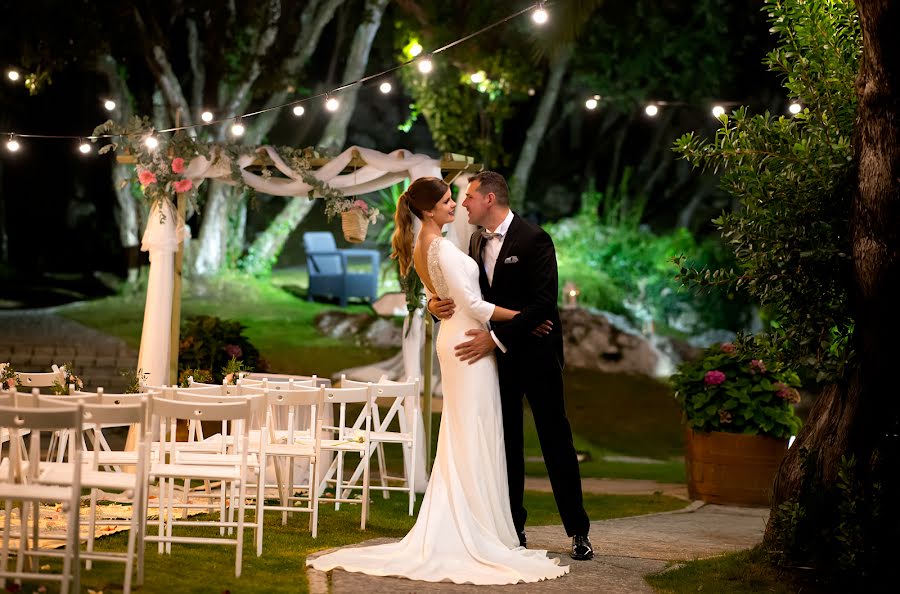 Fotografo di matrimoni Roberto Ruiz (rruizphoto). Foto del 22 ottobre 2021