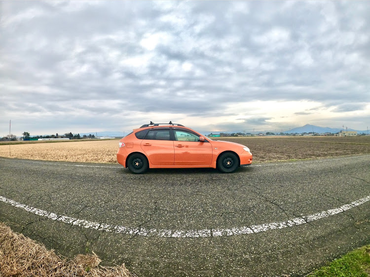 インプレッサのスチールホイール・センターキャップ・ブリヂストンVRX2・ビームスエディションに関するカスタム事例の投稿画像4枚目