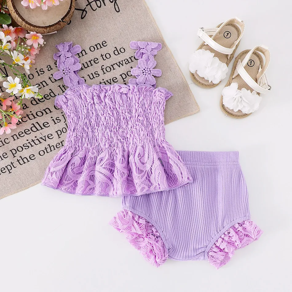 Mesh Smocking Sling Top & Harem Pants Lace Two-piece Set offers a comfortable and stylish summer look. This versatile se
