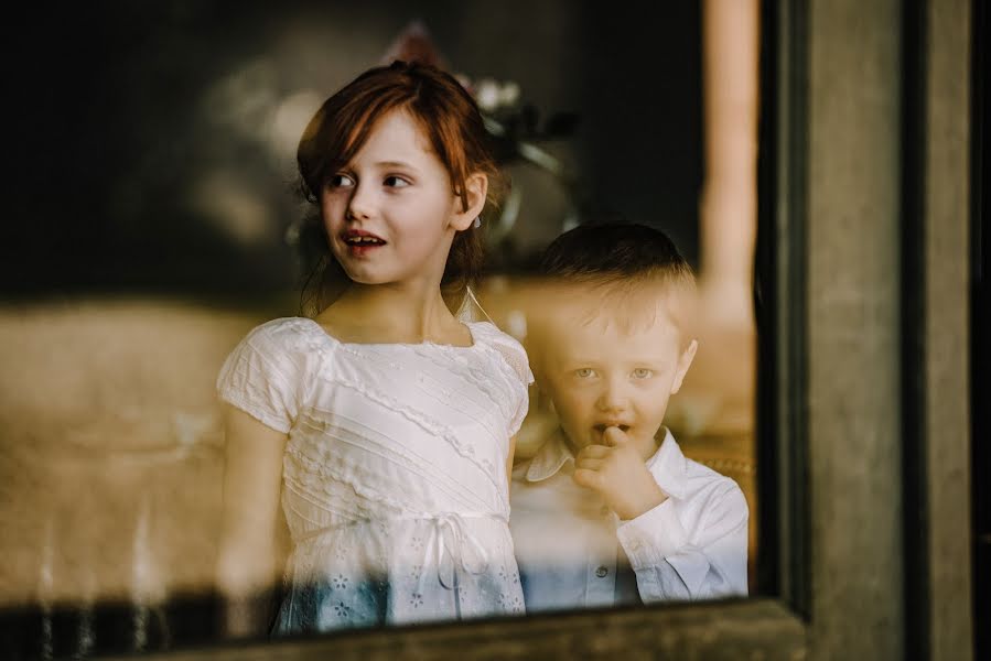 Fotografo di matrimoni Mari Crea (maricrea). Foto del 17 ottobre 2018