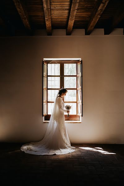 結婚式の写真家Elisabeth Perez (estudiocreativo)。2019 7月9日の写真