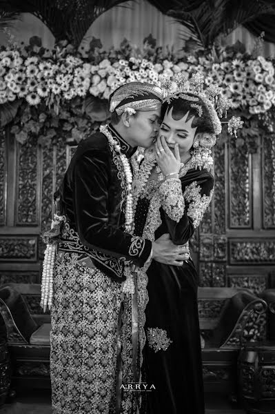 Wedding photographer Zaenal Arifin (arryagalery). Photo of 28 October 2019