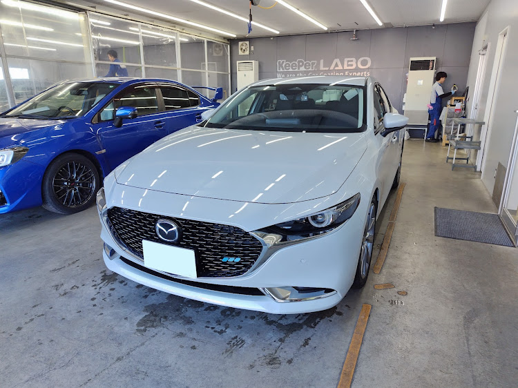 MAZDA3のキーパーLABO・キーパーラボ  純水手洗い洗車・内窓清掃に関するカスタム事例の投稿画像2枚目