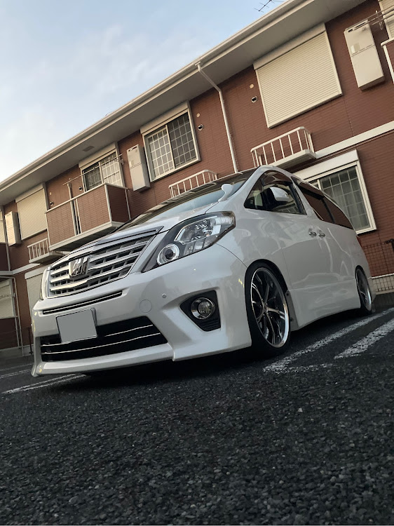 アルファードの#20アルファードタイプゴールド・千葉県民・クルマ好きと繋がりたい・アルパイン・カーナビに関するカスタム事例の投稿画像2枚目