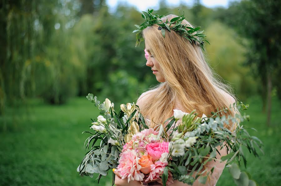 Fotógrafo de casamento Svetlana Zotkina (svetlanazotkina). Foto de 25 de fevereiro 2017