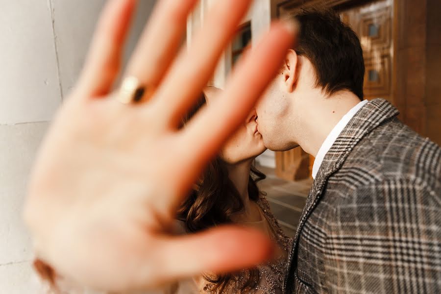 Fotógrafo de casamento Sergey Udovenko (udovenko). Foto de 28 de janeiro 2020