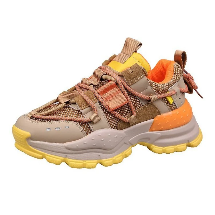 Nouveaux chaussures à plateforme en mesh respirant, style printemps, légères, confortables, idéales pour un look tendance et aéré.