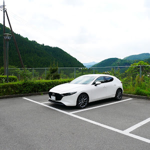 MAZDA3 BP8P
