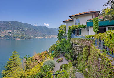 Villa with garden and terrace 2