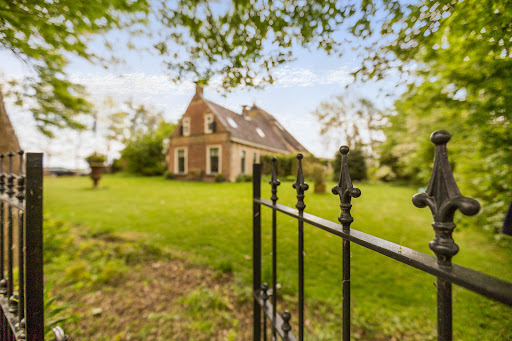 Farmhouse 1