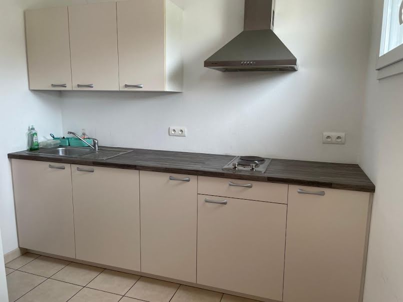 Location  appartement 2 pièces 25 m² à Kembs (68680), 450 €