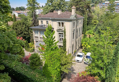 House with garden and terrace 11