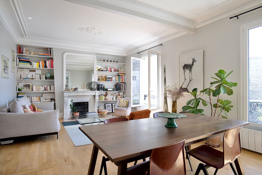 Location  appartement 4 pièces 67 m² à Paris 10ème (75010), 2 800 €