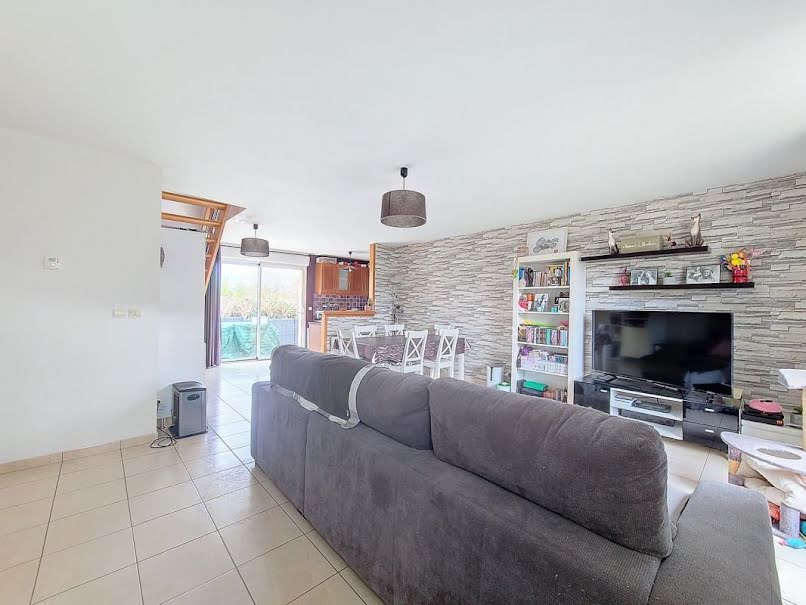 Vente maison 5 pièces 107 m² à Saint-Aubin-des-Coudrais (72400), 174 900 €