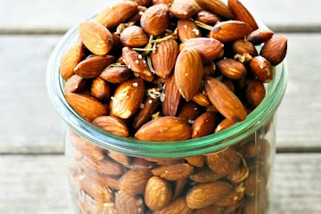 Rosemary and Garlic Slow-Roasted Almonds