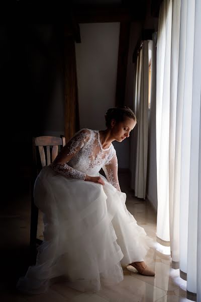 Fotografo di matrimoni Krisztina Farkas Krisztina (krisztinart). Foto del 11 ottobre 2019