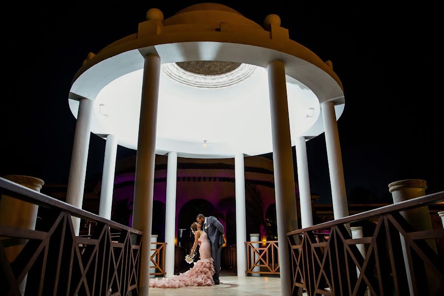 Fotógrafo de casamento Rodrigo Torres (randtphoto). Foto de 10 de outubro 2017