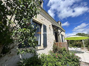 maison à Saint-Pierre-les-Etieux (18)