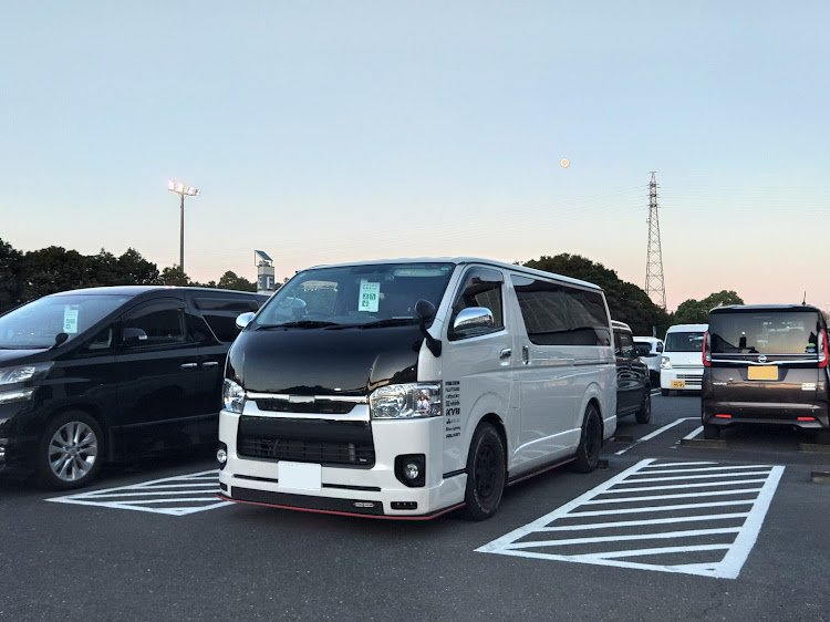 ハイエースバンのびっくりドンキー・満喫セットに関するカスタム事例の投稿画像5枚目