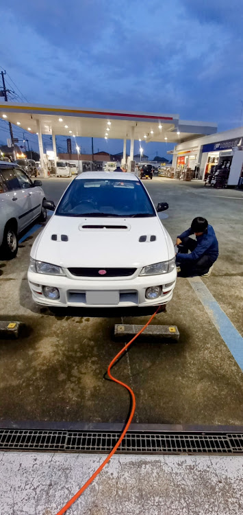 インプレッサ WRX STIのパピゴンฅ^._.^ฅさんが投稿したカスタム事例の投稿画像1枚目