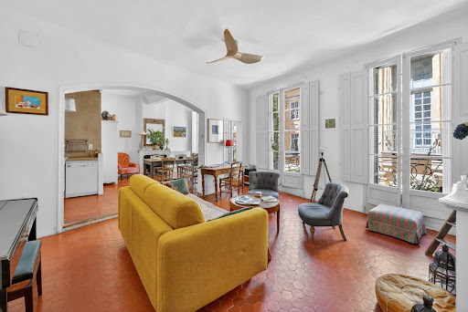 Apartment 4