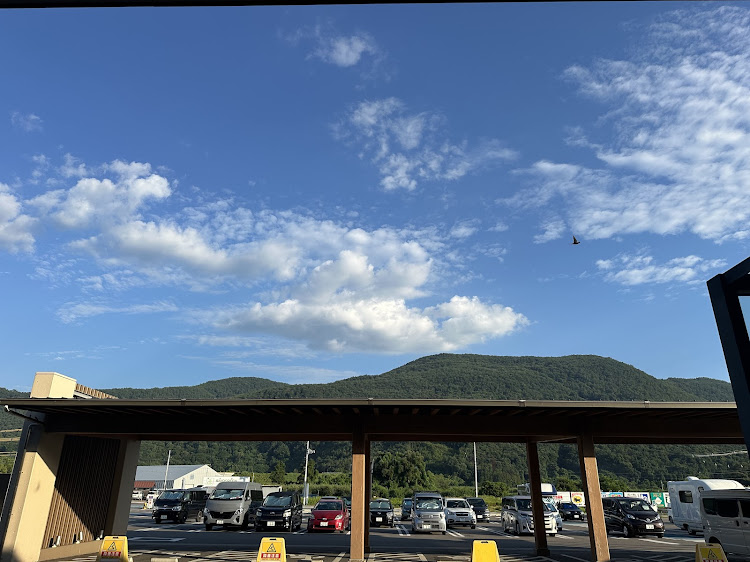 NV350キャラバンのRSF・感覚麻炎軍団・毎日暑いですね・シャレバンミーティング・東北遠征に関するカスタム事例の投稿画像14枚目