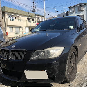 325i Mスポーツ