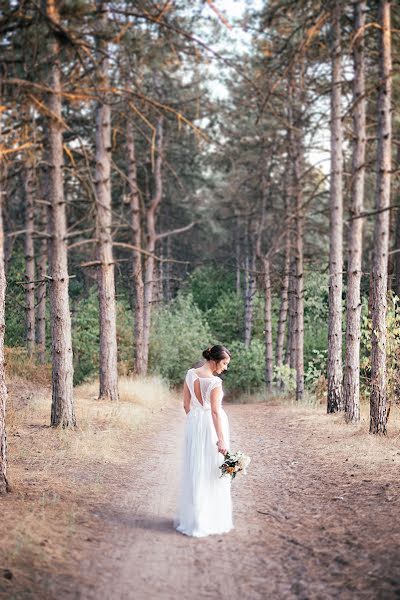 Svatební fotograf Antonina Meshkova (theperfect). Fotografie z 18.dubna 2017