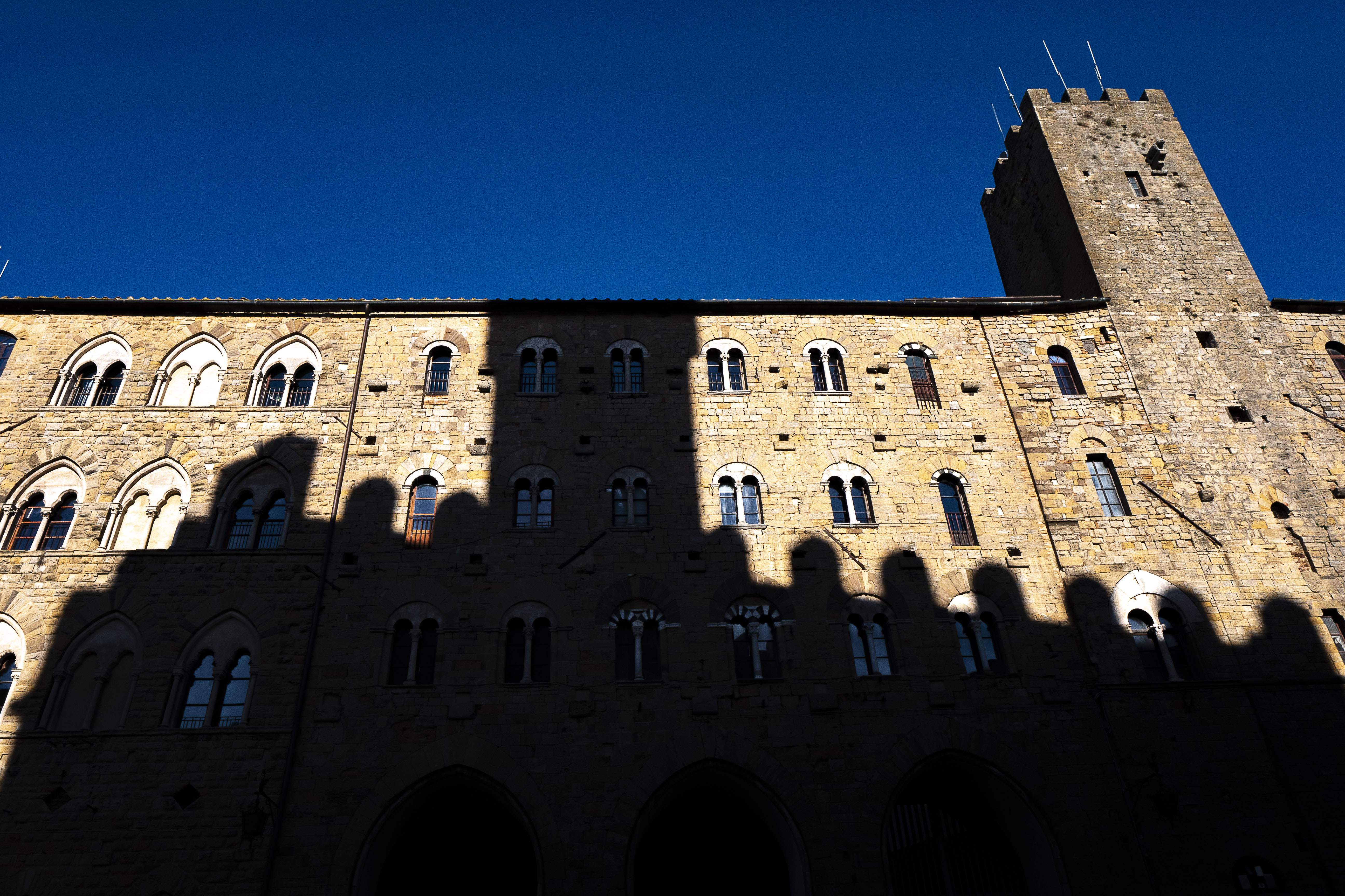 ombre a volterra di francomariangeli