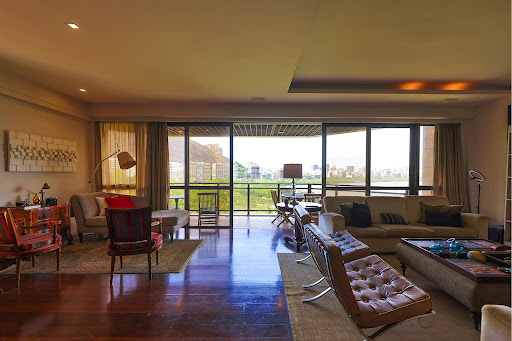 Appartement avec piscine 1