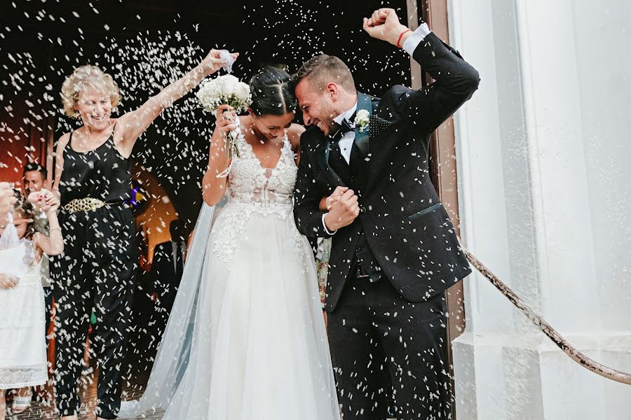 Fotógrafo de casamento Santiago Sargentoni (20milproductora). Foto de 18 de maio 2020