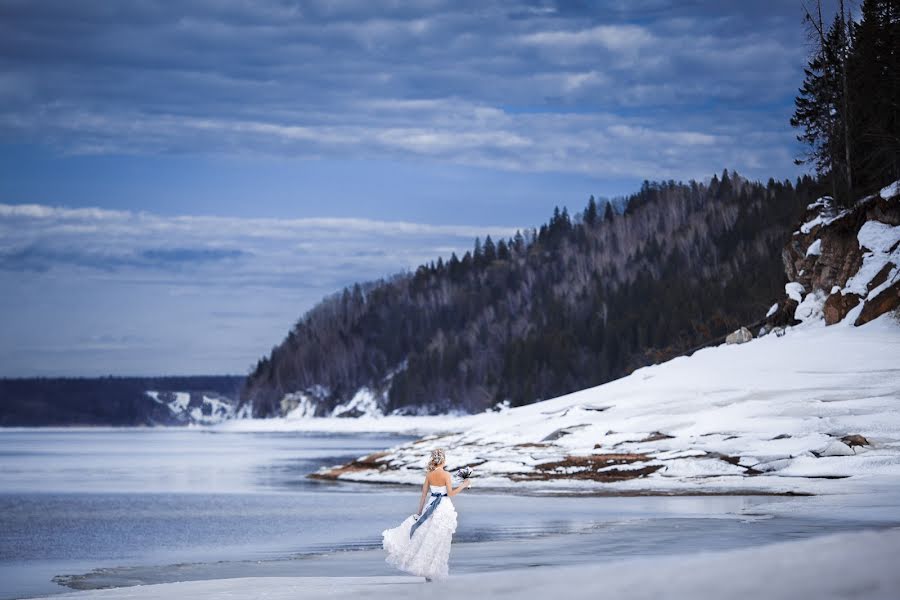 Fotografo di matrimoni Pavel Savin (pavelsavin). Foto del 25 novembre 2014