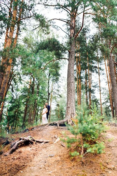 結婚式の写真家Nikita Buglaev (bnfoto)。2017 8月5日の写真