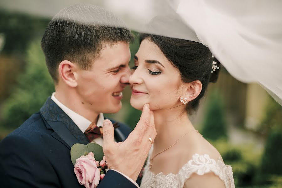 Fotógrafo de casamento Irina Khliboyko (irkakvitka). Foto de 17 de janeiro 2018