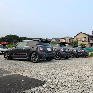 ミニ ハッチバック JCW