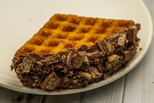 Milky Kitkat Waffle