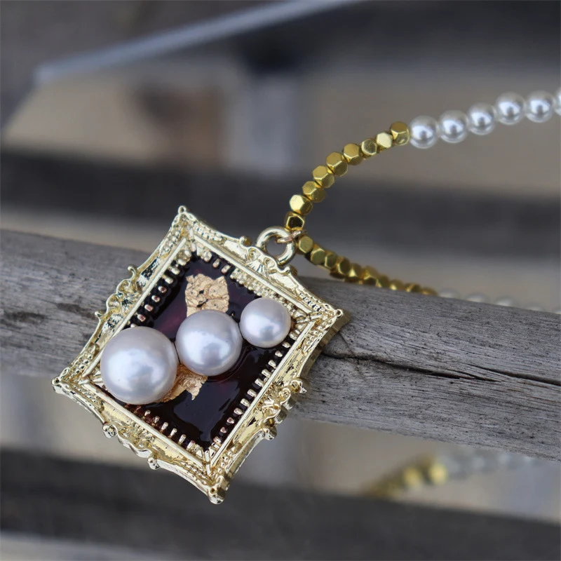 Natuurlijke zoetwater barok clavicula ketting, elegant ontwerp voor vrouwen, accentueert uw decolleté met stijl en schoonheid.