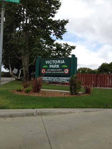 Victoria Park Sign