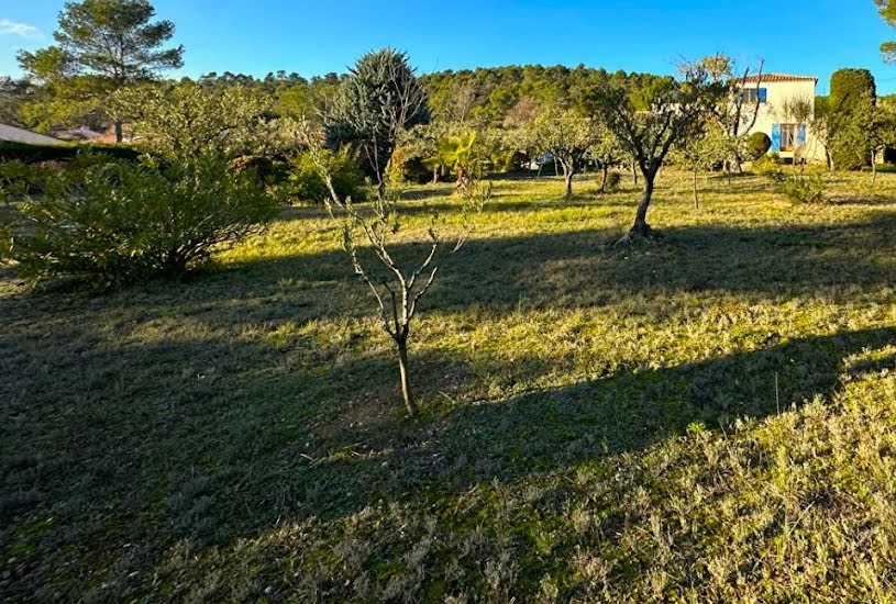  Vente Terrain à bâtir - 2 000m² à La Roquebrussanne (83136) 