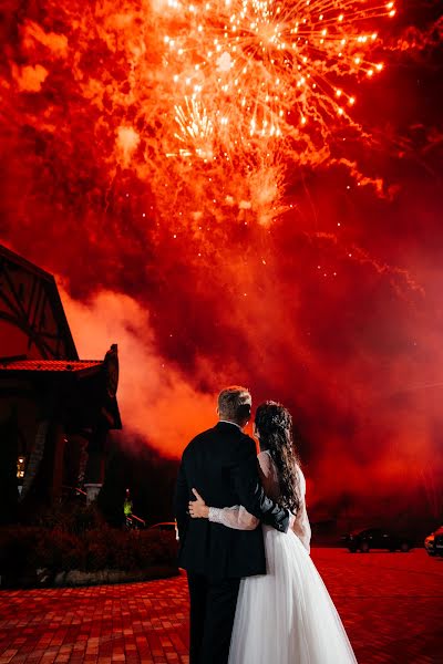 Fotógrafo de casamento Darya Babaeva (babaevadara). Foto de 27 de outubro 2021