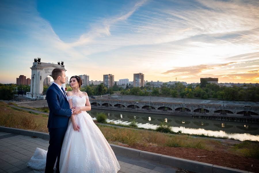 Fotógrafo de casamento Svetlana I Nikolay (mixmedia). Foto de 11 de janeiro 2020