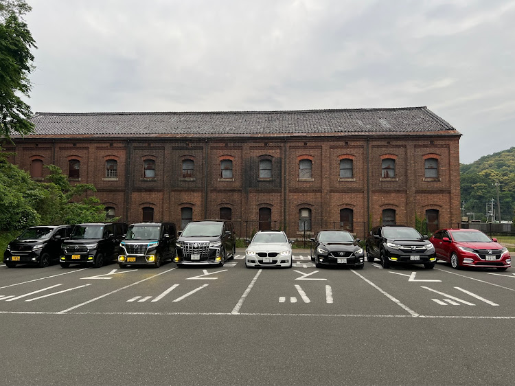 アルファードのオフ会・オールジャンル・舞鶴赤れんがパークに関するカスタム事例の投稿画像7枚目