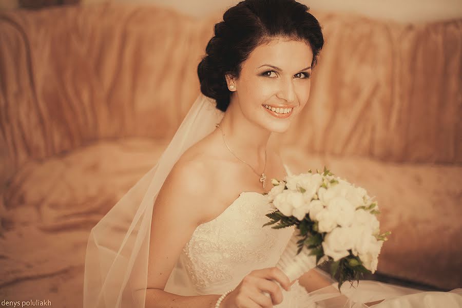 Wedding photographer Denis Polulyakh (poluliakh). Photo of 1 December 2013