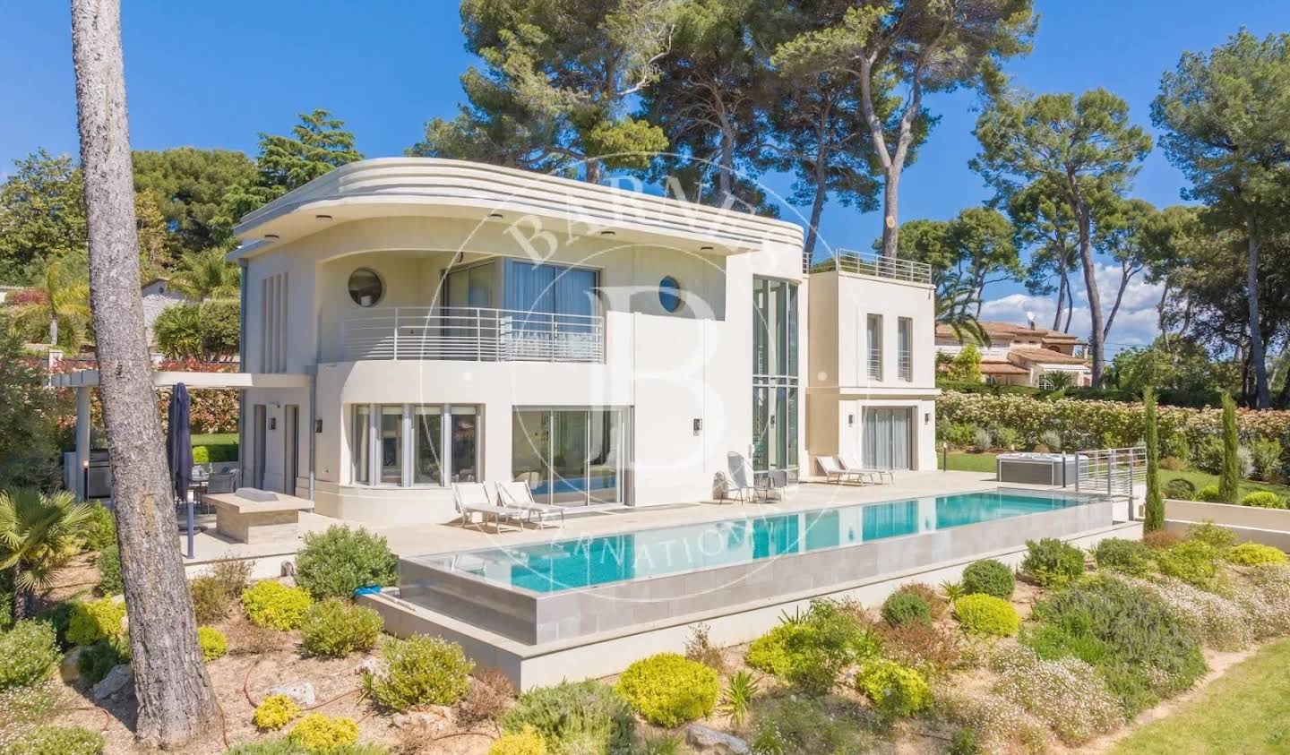 Villa with pool and terrace Antibes