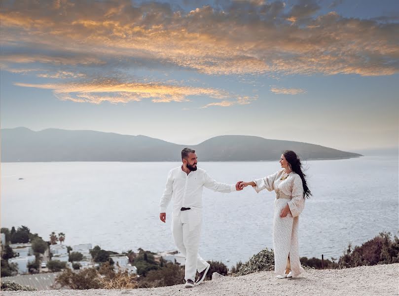 Wedding photographer Eliana Plotskaya (lanaplotskaya). Photo of 17 May 2022