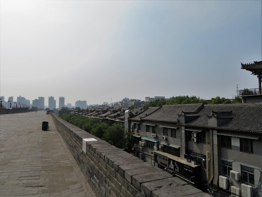 Xi'an City wall bike ride China 2016