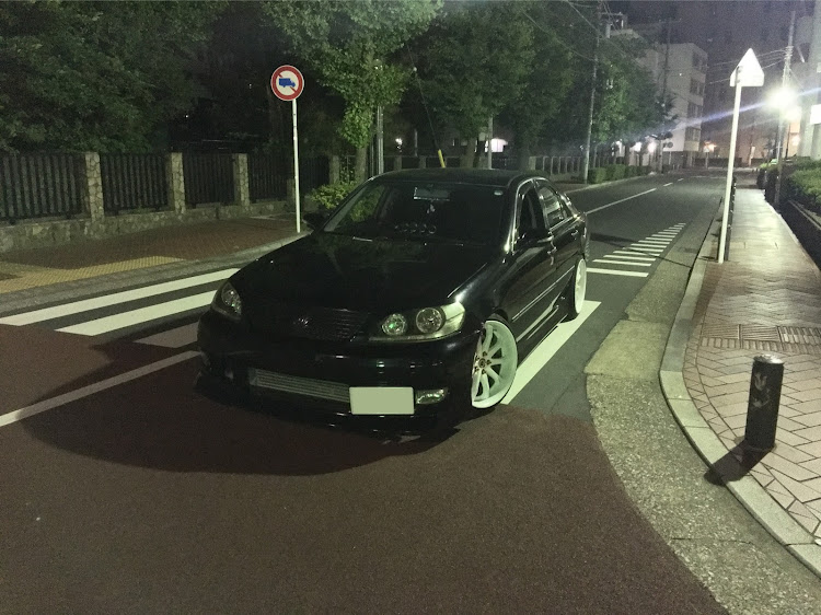 マークIIのエムズガレージ・DIY・ヘッドライト交換に関するカスタム事例の投稿画像1枚目
