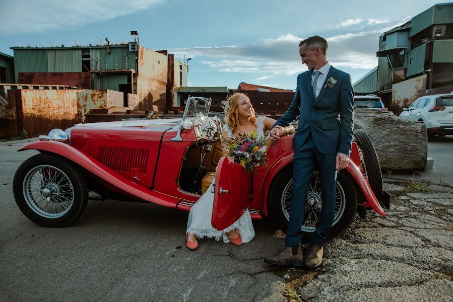 Nhiếp ảnh gia ảnh cưới Matthew McConaghy-Shanley (islandimage). Ảnh của 25 tháng 3 2022